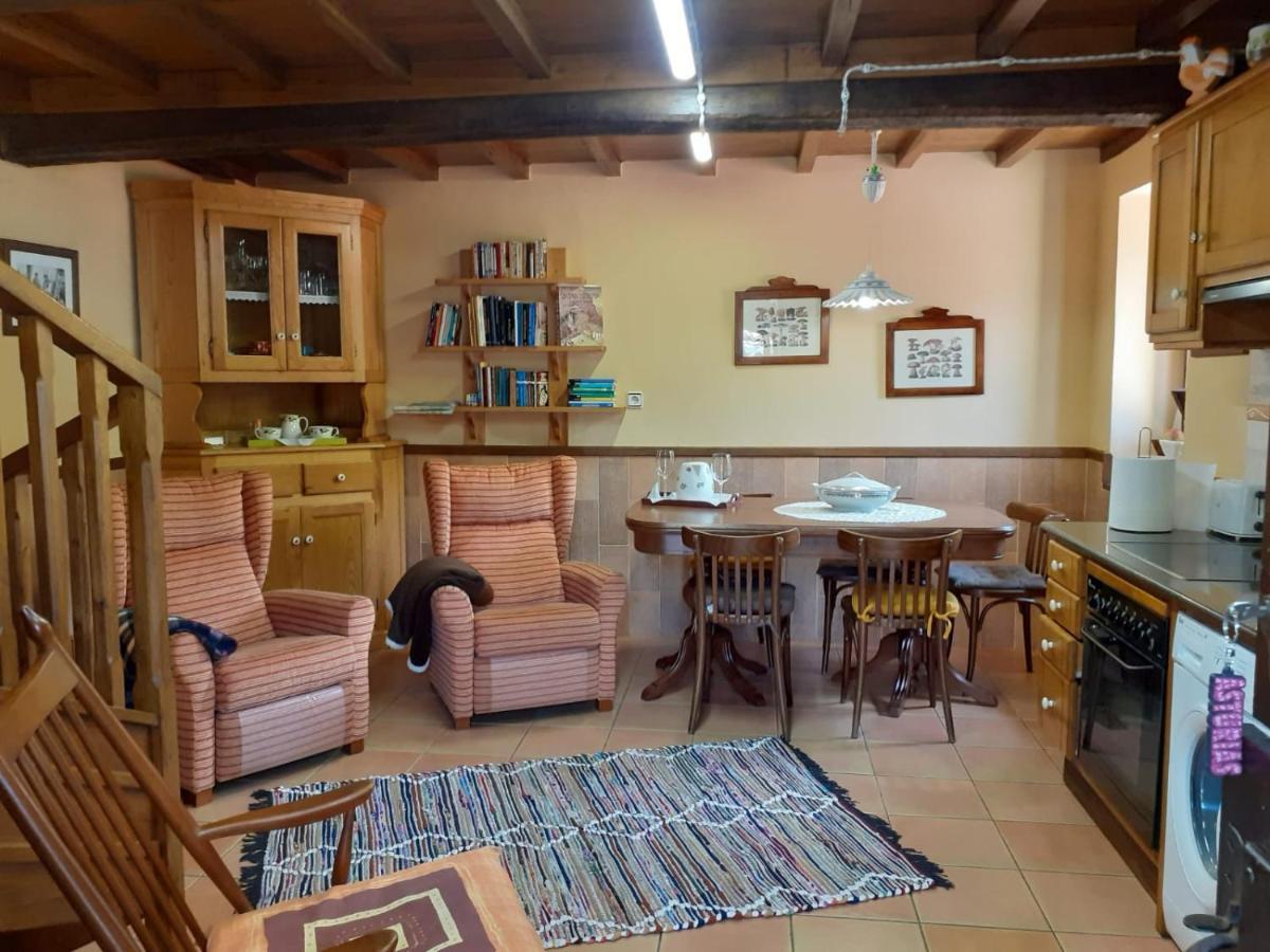 La Casina De Santulaya Villa Adrales Bagian luar foto