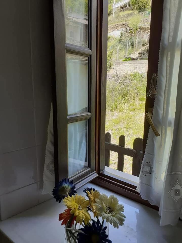 La Casina De Santulaya Villa Adrales Bagian luar foto