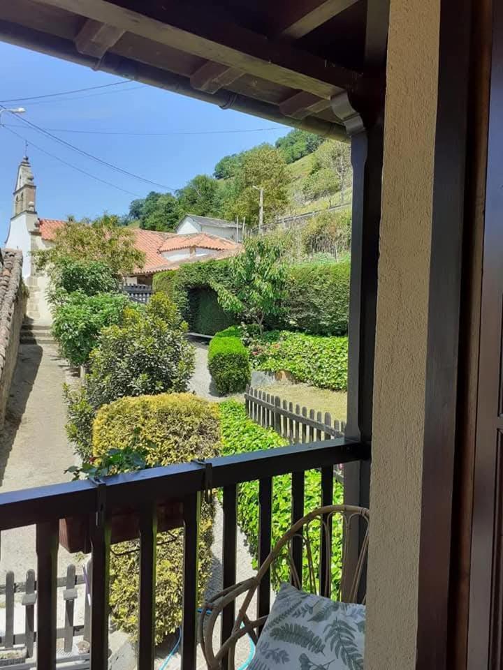 La Casina De Santulaya Villa Adrales Bagian luar foto